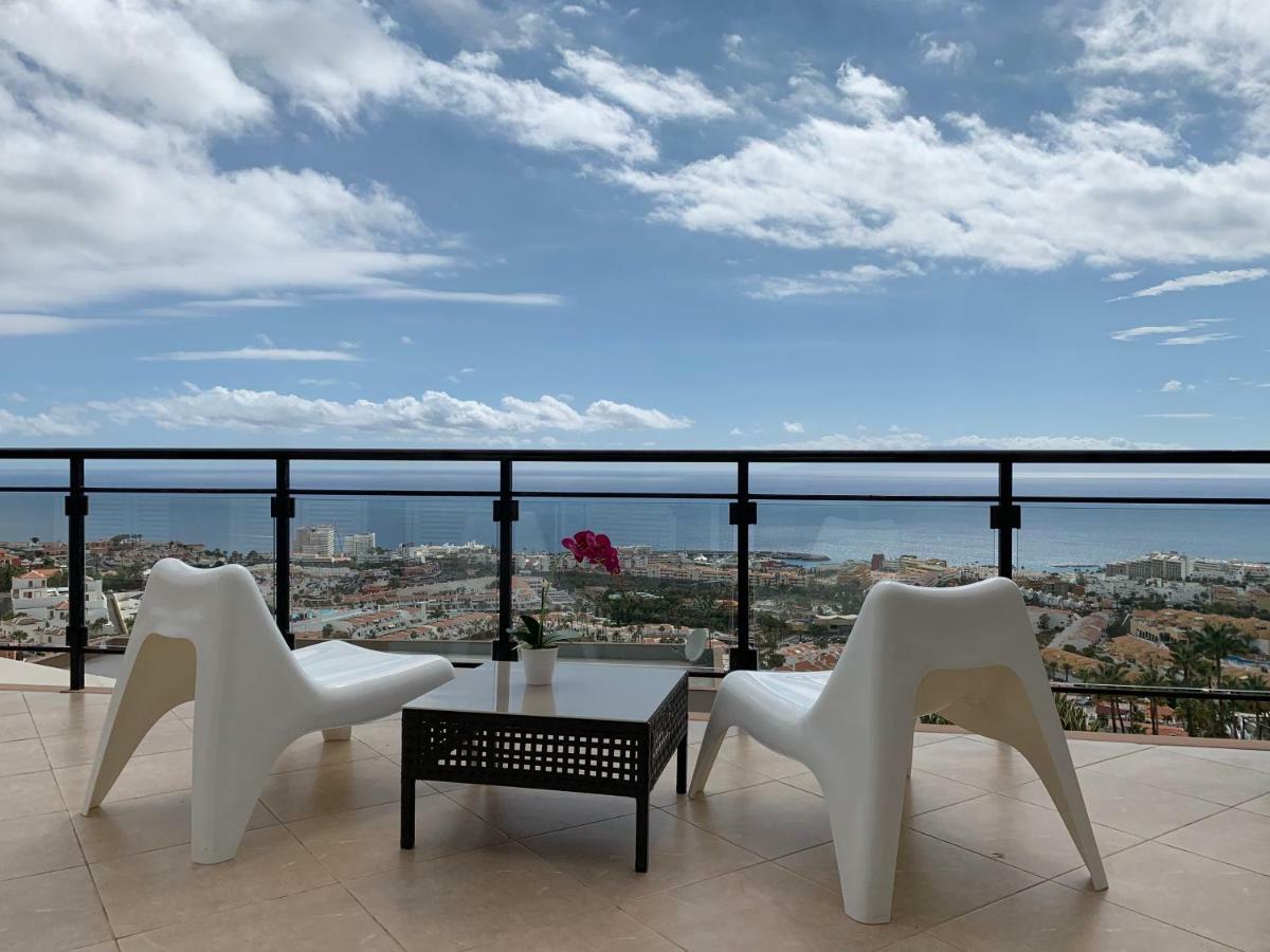 Villa Flora, Costa Adeje Адехе Экстерьер фото